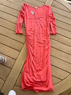 Guess Coral Ruched V-Neck Midi Dress